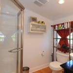 Shower in Master Bath 280 Grovers